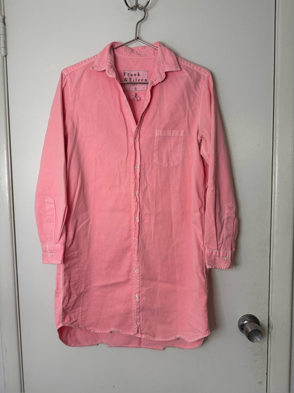 Frank & Eileen Mary, pink, distressed, button down, shirt dress. S